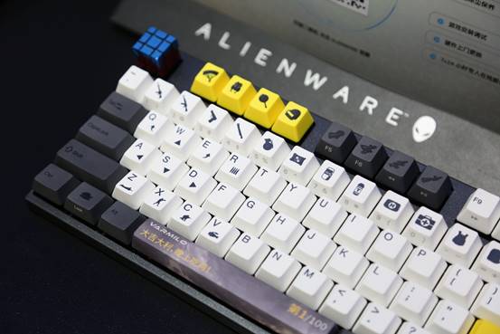 进攻线下，阿米洛进驻alienware外星人旗舰店
