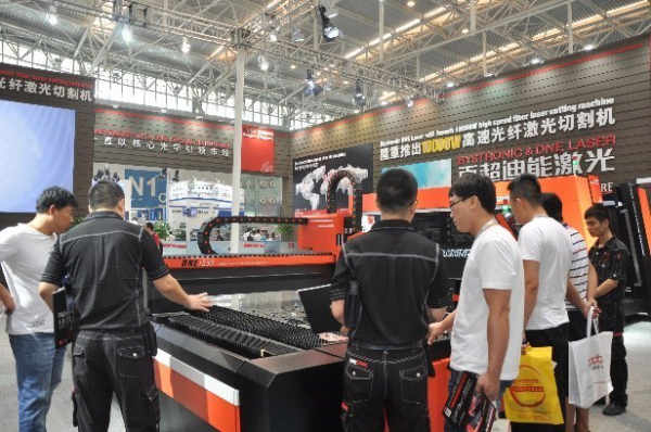 盛夏八月 天津机械博览会带您领略“工业盛宴”